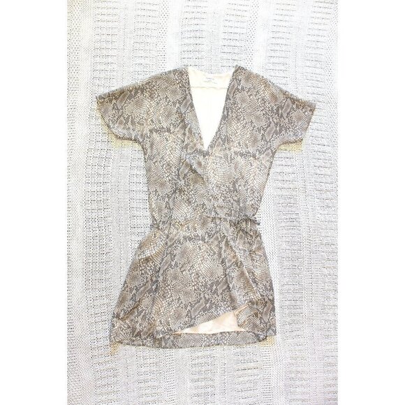 Aritzia Babaton Wallace Animal Print Wrap Mini Dress Size Small Short sleeve - Picture 6 of 12